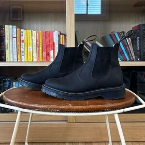 Solovair Black Greasy Dealer Boot